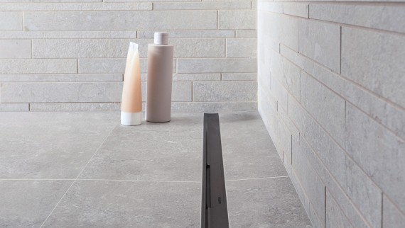 Geberit CleanLine50 shower channel (© Geberit)