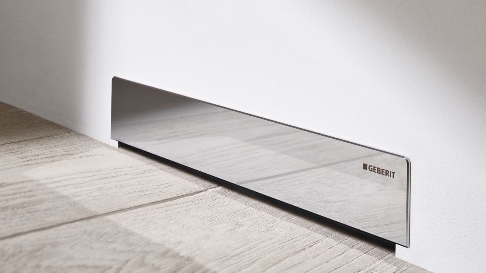 Geberit CleanWall in polished stainless steel Geberit CleanWall in polished stainless steel