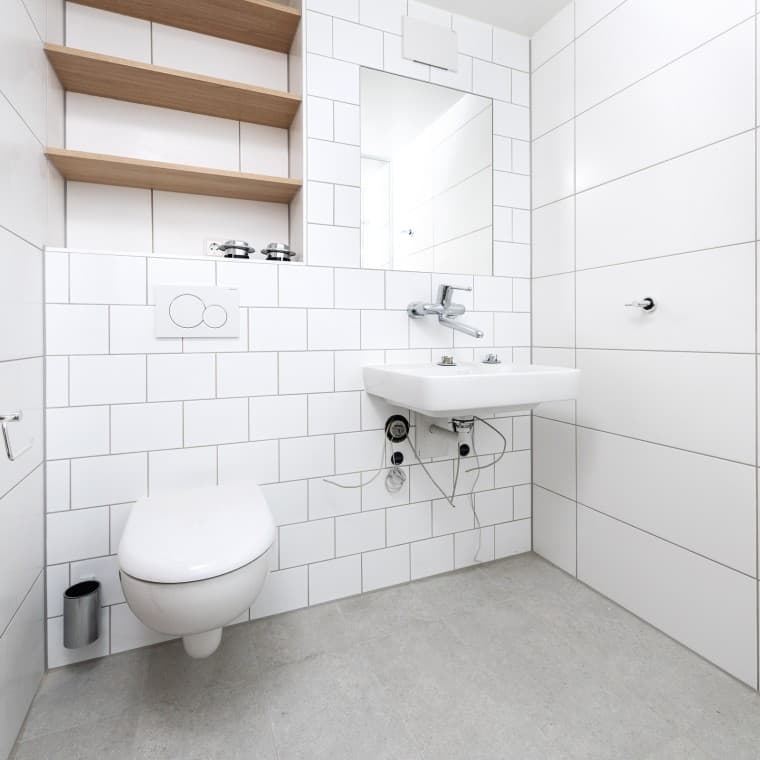 Prefabricated bathroom in the apartments at the dialysis centre Prefabricated bathroom in the apartments at the dialysis centre